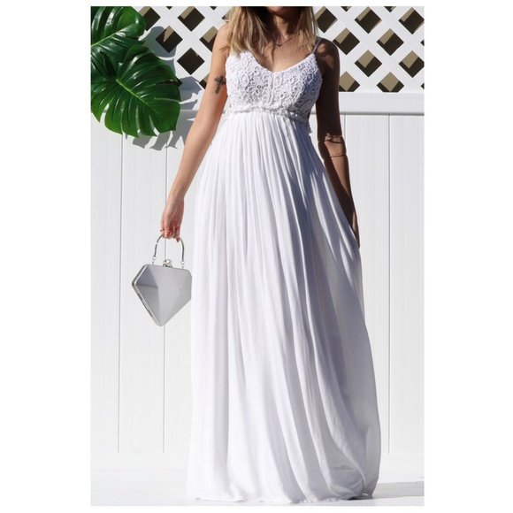 Boho White Crochet Knit Open Back Maxi Dress - Picture 4 of 5